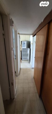 דירה, מצולות ים, חברת חשמל, גבעתיים