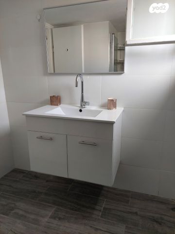 דירה, ההגנה, מוצקין הותיקה, קרית מוצקין