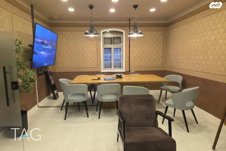 משרדים, אלוף אלברט מנדלר אברהם, תל אביב יפו