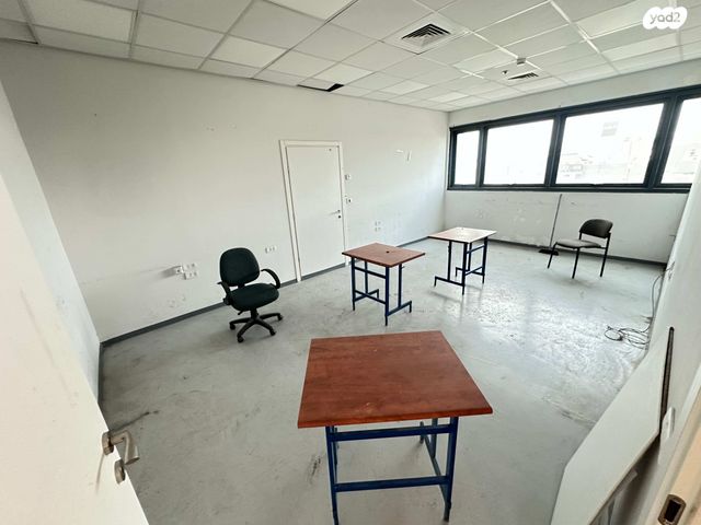 מבני תעשיה, דרך עדן, מב"ת מערב, אזור תעשייה חדש, ראשון לציון