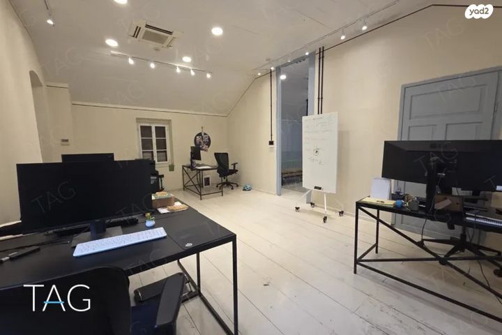 משרדים, אלוף אלברט מנדלר אברהם, תל אביב יפו