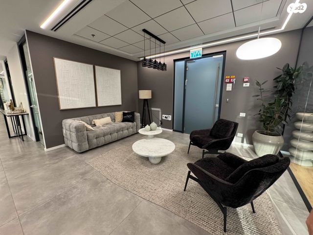 משרדים, דרך זאב ז'בוטינסקי, אזור תעשיה צפון, בני ברק