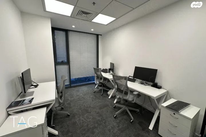 משרדים, אריאל שרון 4, גבעתיים