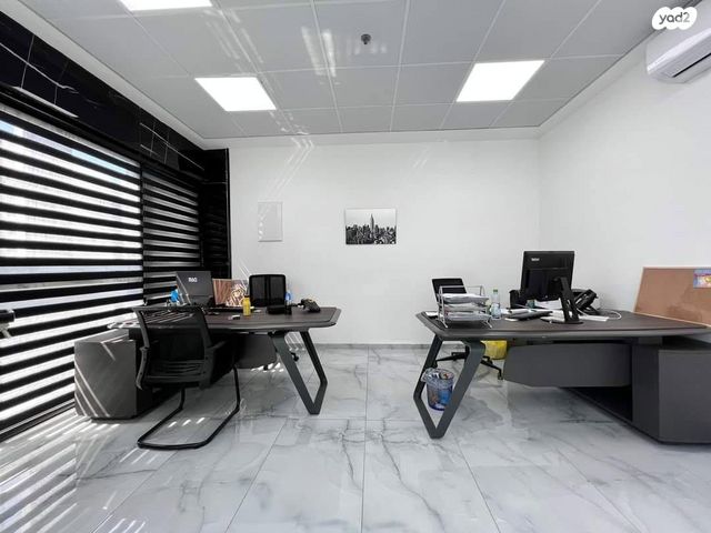 משרדים, הנס מולר, אזור תעשיה קרית ביאליק, אזור תעשיה צור שלום, קרית ביאליק