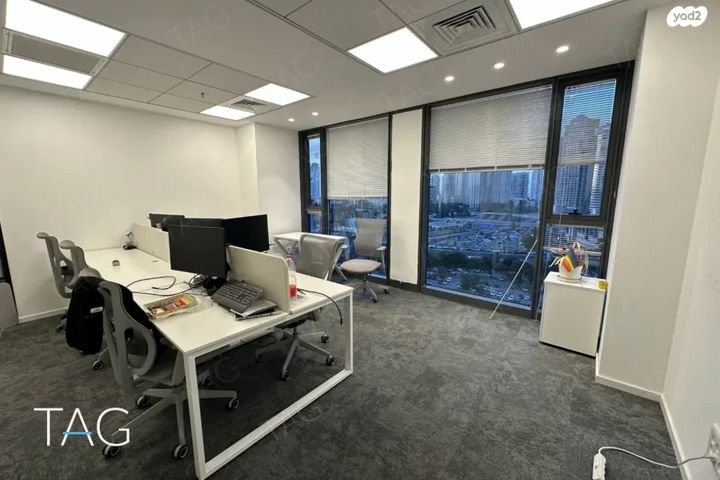 משרדים, אריאל שרון 4, גבעתיים