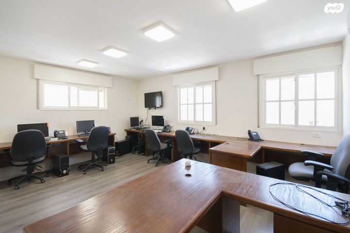 משרדים, נהריה