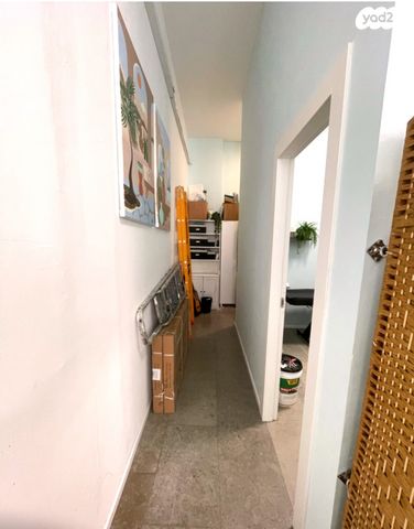 חנויות/ שטח מסחרי, תעשייה ומלאכה, אזור תעשיה א, נס ציונה