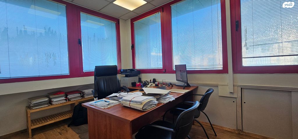 משרדים, סוקולוב, הדר, רמת השרון