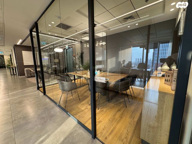 משרדים, דרך זאב ז'בוטינסקי, אזור תעשיה צפון, בני ברק