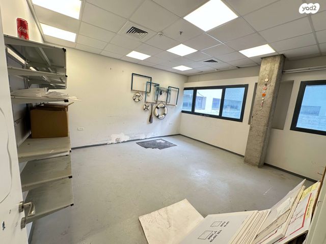 מבני תעשיה, דרך עדן, מב"ת מערב, אזור תעשייה חדש, ראשון לציון