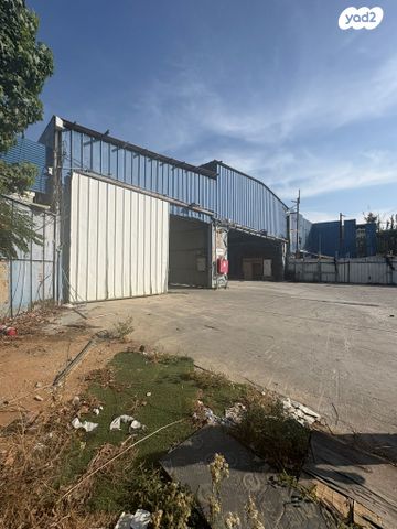 מבני תעשיה, נס ציונה