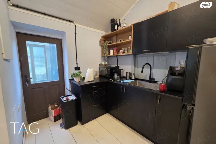 משרדים, אלוף אלברט מנדלר אברהם, תל אביב יפו