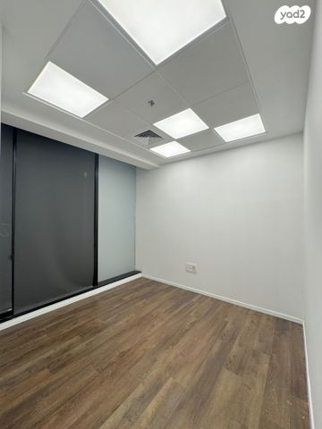 משרדים, דרך יצחק רבין 1, סטארטסיב / רמת סיב, פתח תקווה