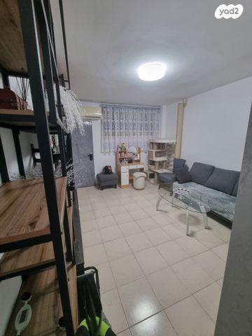 סטודיו, אילת 18, צפון יפו, המושבה האמריקאית-גרמנית, תל אביב יפו