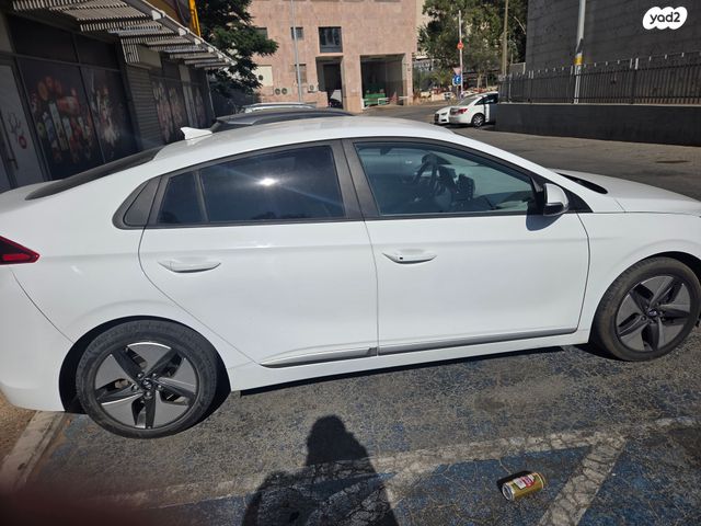 מודעת רכב יונדאי איוניק