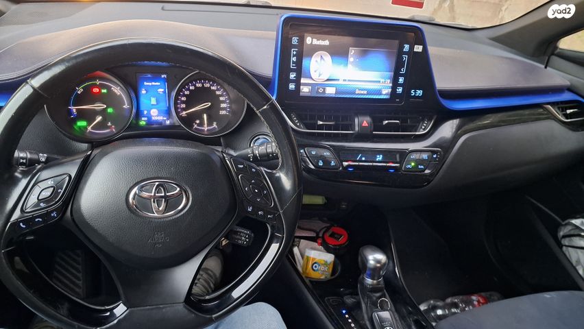 טויוטה C-HR
