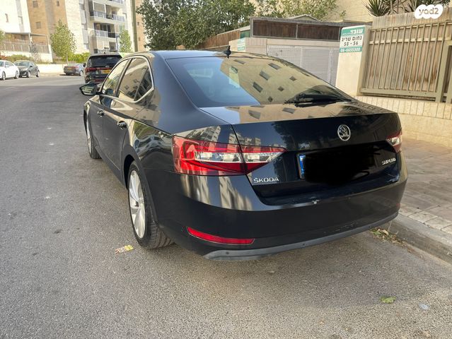 סקודה סופרב