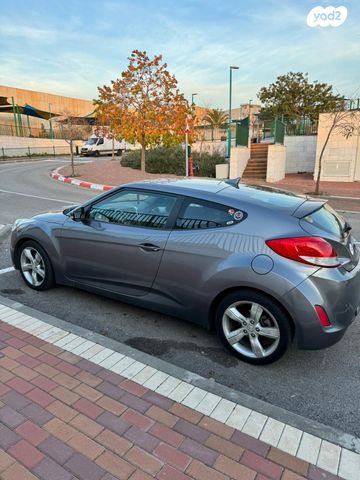 מודעת רכב יונדאי ולוסטר