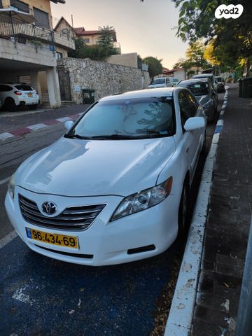 טויוטה קאמרי