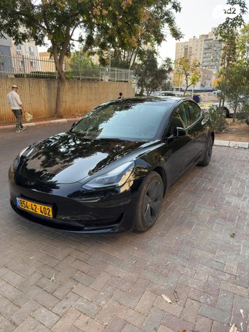 טסלה מודל 3
