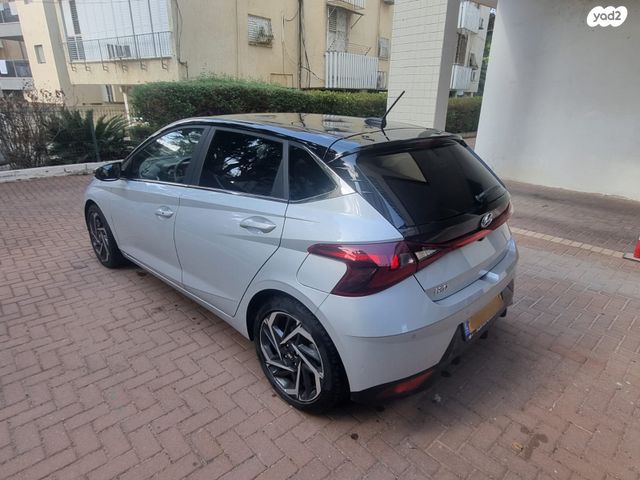 מודעת רכב יונדאי i20