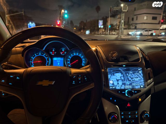 שברולט קרוז