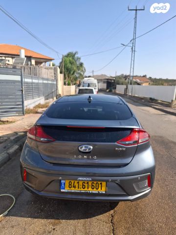 יונדאי איוניק