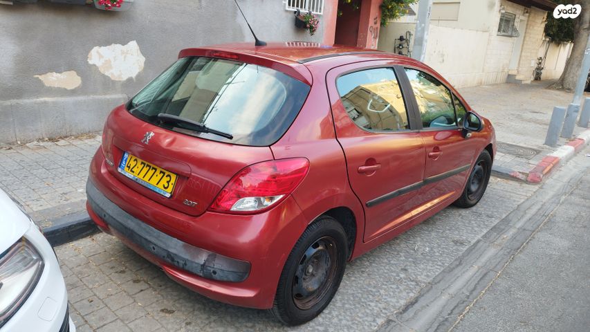 פיג'ו 207