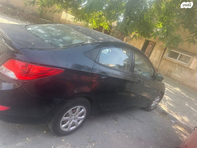 יונדאי אקסנט i25