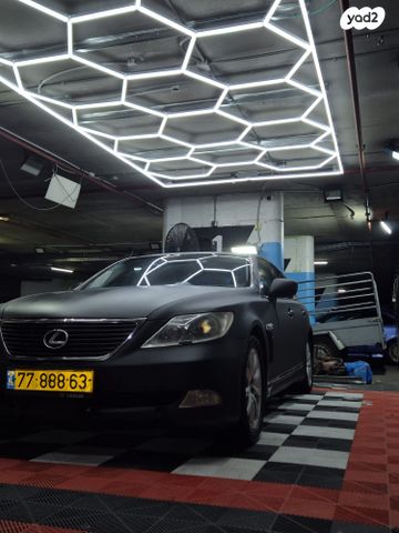 מודעת רכב לקסוס LS