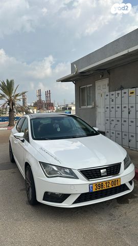 מודעת רכב סיאט לאון