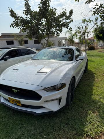 מודעת רכב פורד מוסטנג