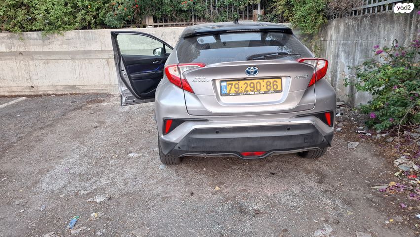 טויוטה C-HR