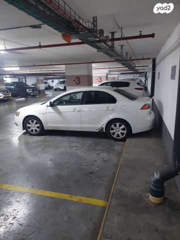 מודעת רכב מיצובישי לנסר