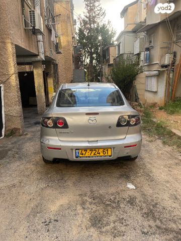 מאזדה 3