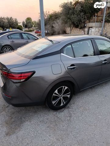 ניסאן סנטרה