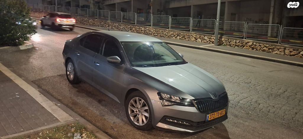 מודעת רכב סקודה סופרב