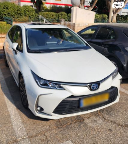 טויוטה קורולה