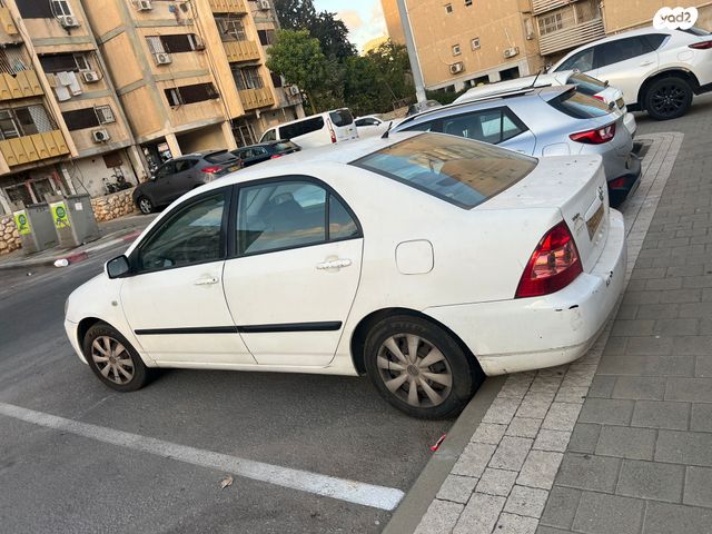 מודעת רכב טויוטה קורולה