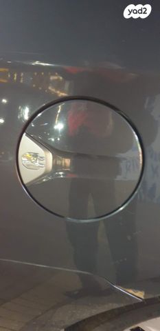 טויוטה פריוס