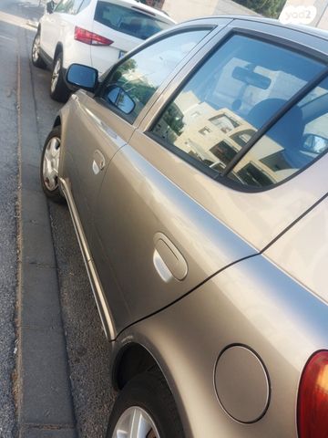 מודעת רכב טויוטה יאריס