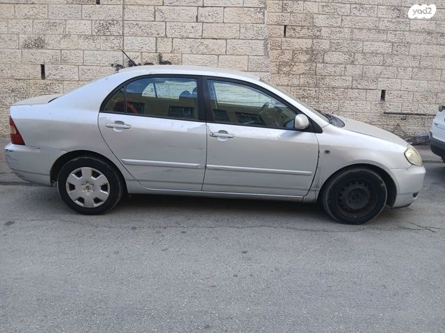 טויוטה קורולה
