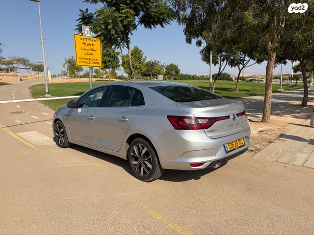מודעת רכב רנו מגאן