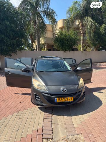 מאזדה 3