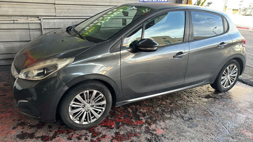 מודעת רכב פיג'ו 208