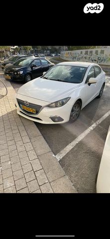 מודעת רכב מאזדה 3