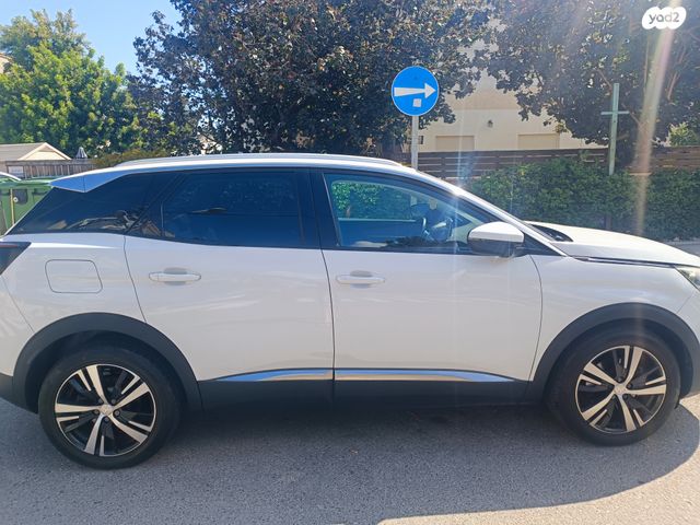 מודעת רכב פיג'ו 3008