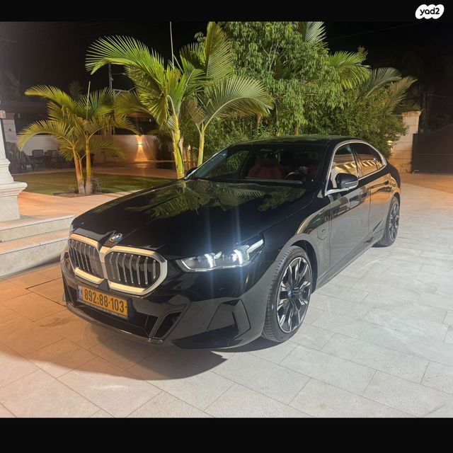 מודעת רכב ב מ וו סדרה 5