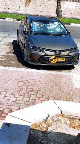 מודעת רכב טויוטה קורולה