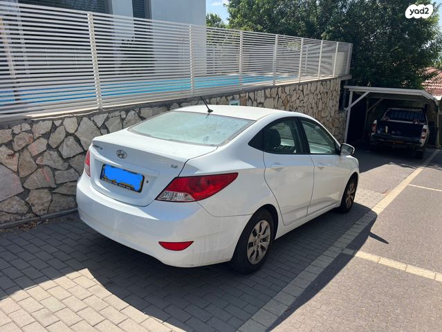 יונדאי אקסנט i25